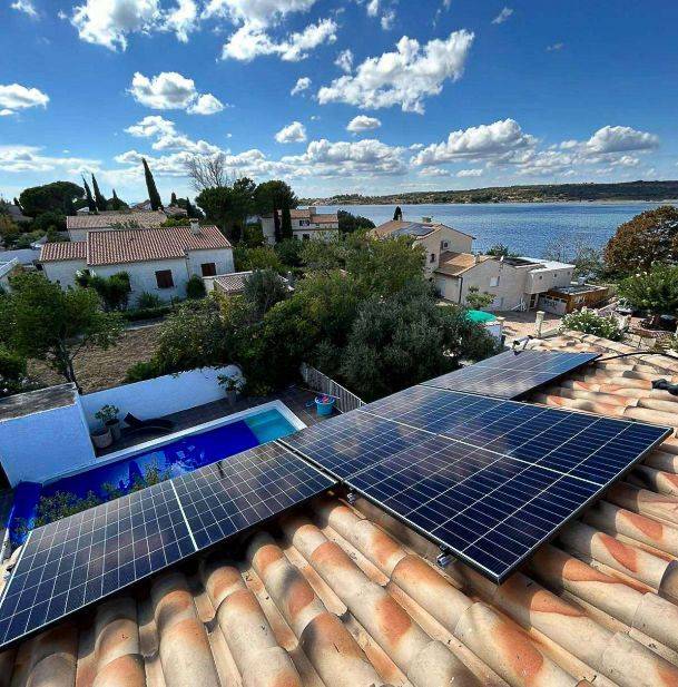 obtenez votre devis gratuit pour l'installation de panneaux solaires et d&eacute;couvrez comment r&eacute;duire vos factures d'&eacute;nergie tout en contribuant &agrave; la plan&egrave;te. simplifiez votre transition vers l'&eacute;nergie verte avec notre service rapide et sans engagement.