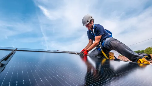 découvrez les prix de maprimerénov' solaire, une aide financière pour la transition énergétique. informez-vous sur les subventions disponibles pour l'installation de panneaux solaires et optimisez votre projet de rénovation énergétique.